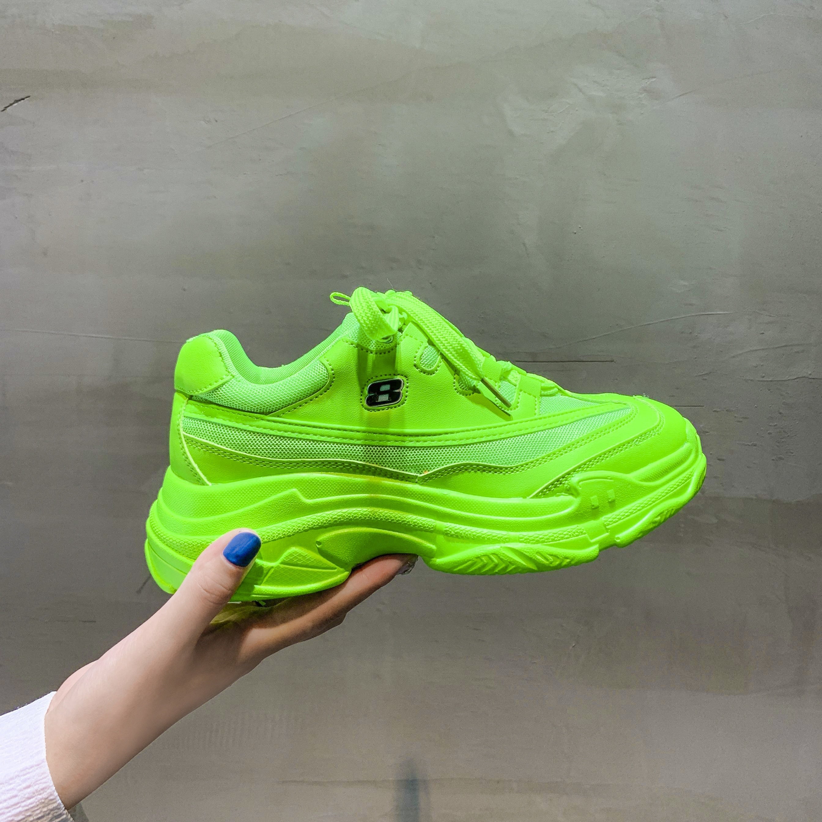 Neonfarbene Sneaker