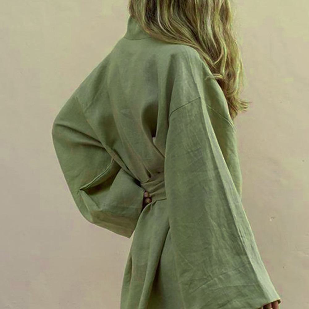 Grünes Kimono-Kleid